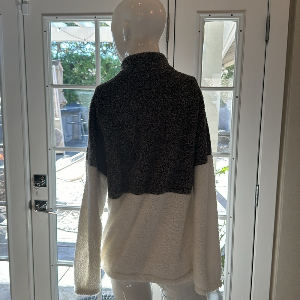 Merokeety Colorblock Charcoal & White Sherpa Quarter Zip Pullover Size Medium - Picture 11 of 13